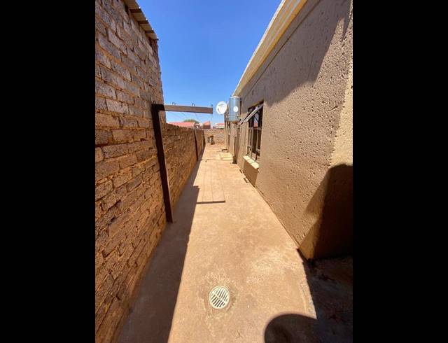 3 BEDROOM HOUSE FOR SALE IN GLEN RIDGE